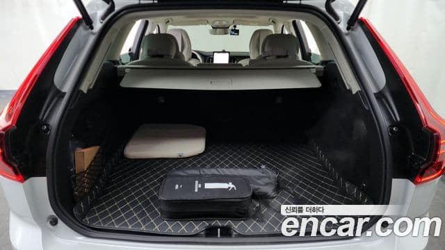 Volvo XC60 2세대 B5 Ultra Dark Air подвеска, 2026 20