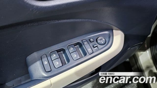 Hyundai Venue Modern, 2020 17