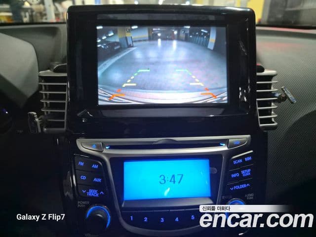 Hyundai Accent(новый кузов / новое поколение) Premier, 2011 15