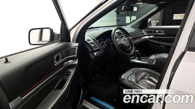 Ford Explorer 5세대, 2019 10