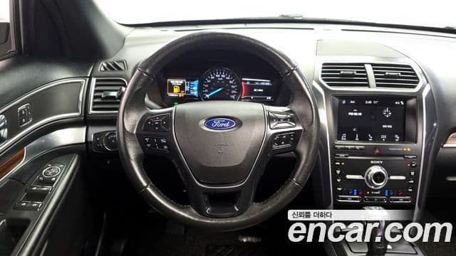 Ford Explorer 5세대, 2019 13