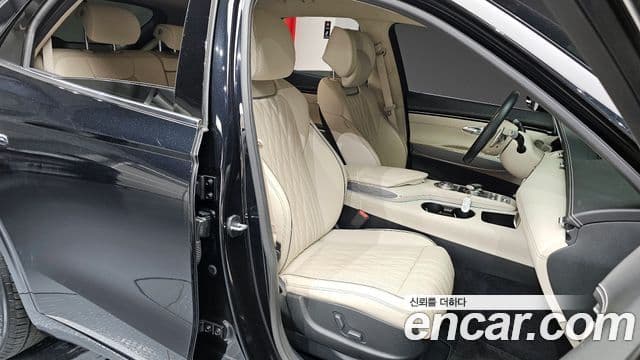 Genesis GV70, 2022 12