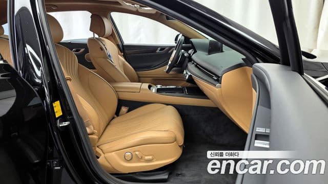 Genesis G80 (RG3) бензин 3.5 турбо AWD, 2021 11