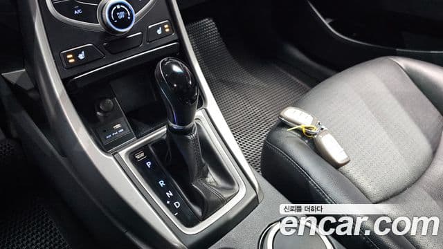 Hyundai The / новый New Avante 빌트인캠2 — базовая версия - Built-in Cam 2, 2014 9