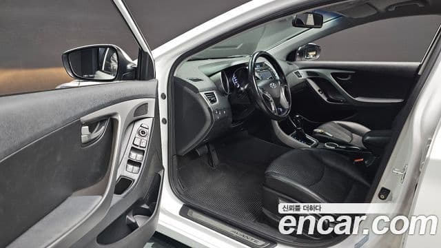 Hyundai The / новый New Avante 빌트인캠2 — базовая версия - Built-in Cam 2, 2014 11