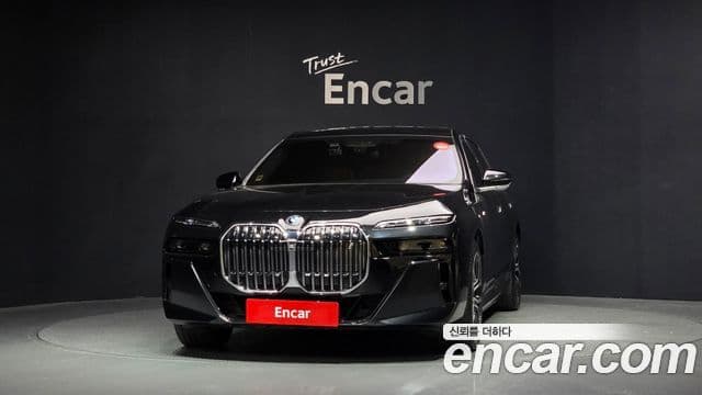 BMW i7 (G70) eDrive 50 M Sport, 2025 3