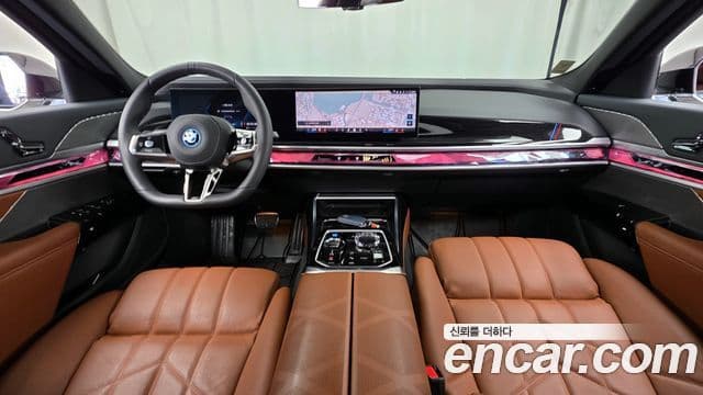 BMW i7 (G70) eDrive 50 M Sport, 2025 7