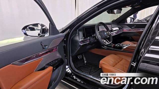 BMW i7 (G70) eDrive 50 M Sport, 2025 10