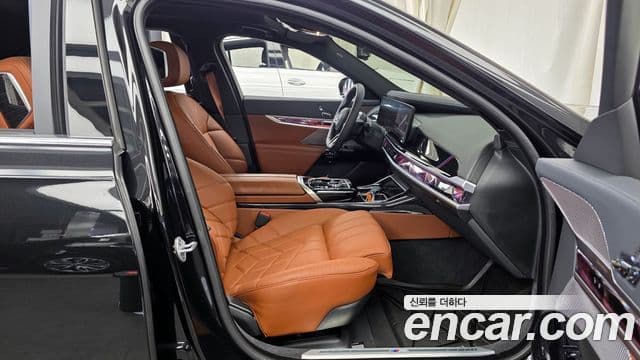 BMW i7 (G70) eDrive 50 M Sport, 2025 11