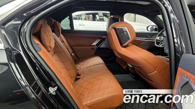 BMW i7 (G70) eDrive 50 M Sport, 2025 12