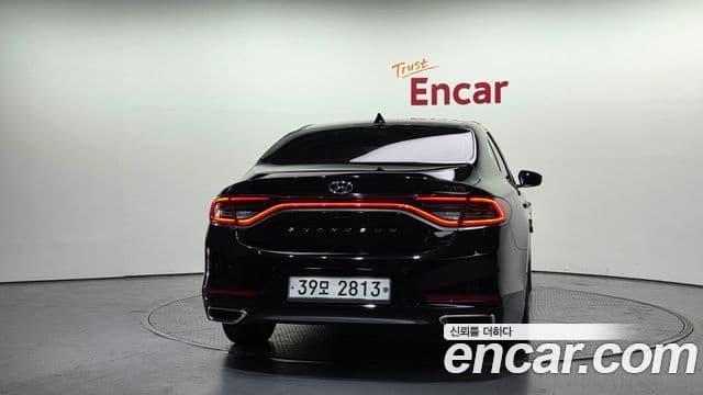 Hyundai Grandeur IG гибрид Exclusive, 2019 4
