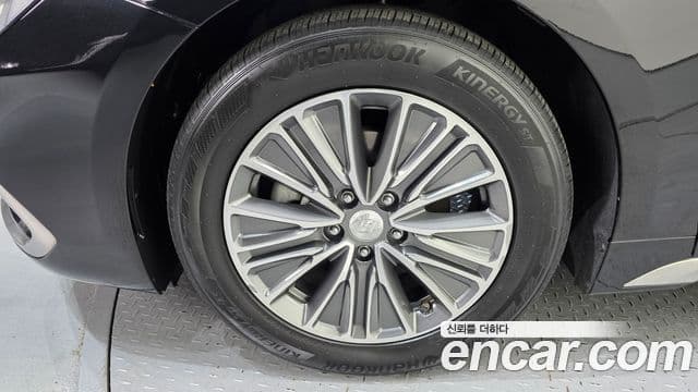 Hyundai Grandeur IG гибрид Exclusive, 2019 все фото