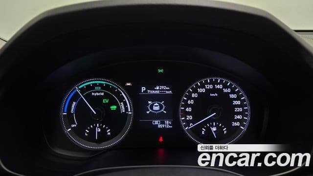 Hyundai Grandeur IG гибрид Exclusive, 2019 8