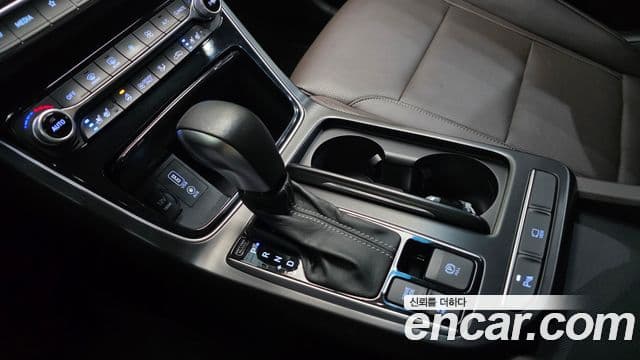 Hyundai Grandeur IG гибрид Exclusive, 2019 9