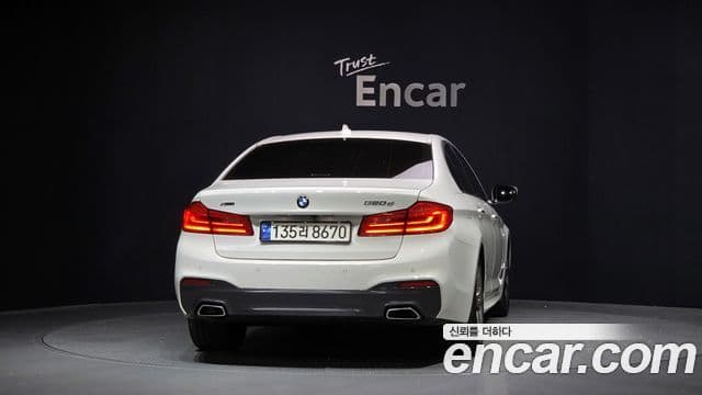 BMW 5시리즈 (G30) 520d xDrive M Sport Plus, 2018 4