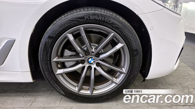BMW 5시리즈 (G30) 520d xDrive M Sport Plus, 2018 все фото