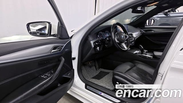 BMW 5시리즈 (G30) 520d xDrive M Sport Plus, 2018 10