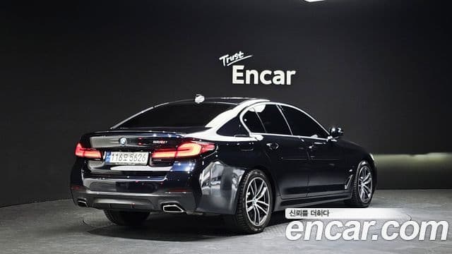 BMW 5시리즈 (G30) 520i M Sport, 2023 2