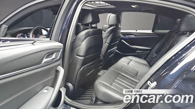 BMW 5시리즈 (G30) 520i M Sport, 2023 12