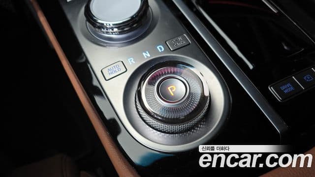 Genesis G80 (RG3) бензин 2.5 турбо 2WD, 2024 9