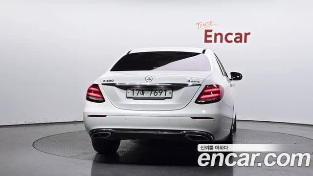 Mercedes-Benz E-класс W213 Avantgarde, 2019 4