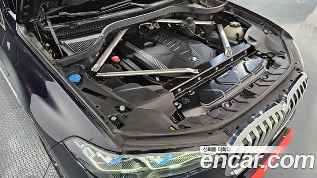 BMW X7 (G07) xDrive 40i M Sport 6인승, 2021 6