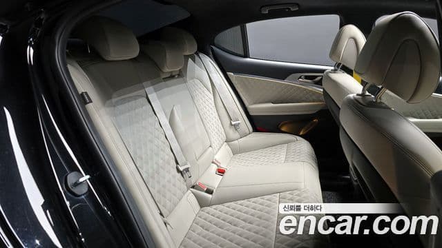 Genesis The / новый New G70, 2021 12