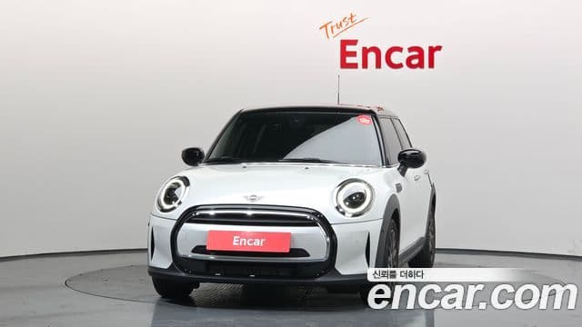 Mini Cooper 3세대, 2024 3
