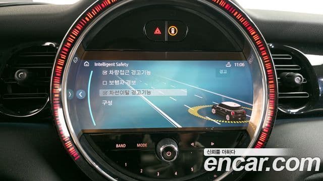 Mini Cooper 3세대, 2024 19