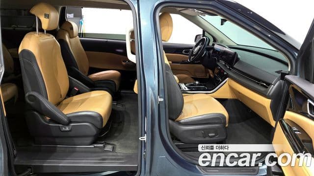 Kia Carnival 4세대 Signature, 2021 11
