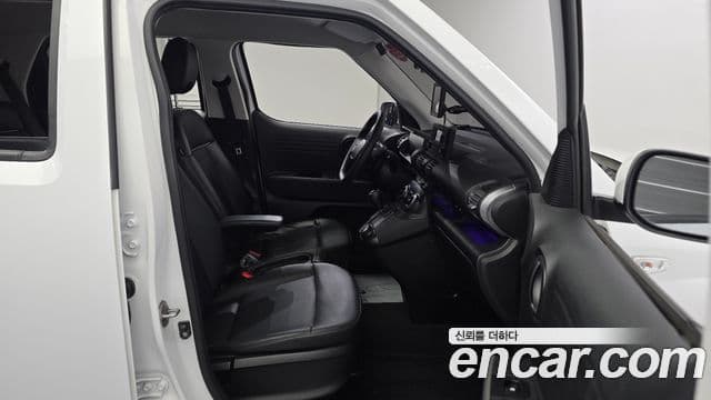 Hyundai Casper Modern, 2023 13