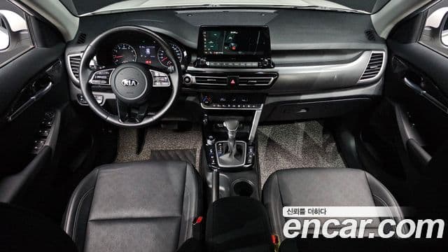 Kia Seltos Signature, 2022 7