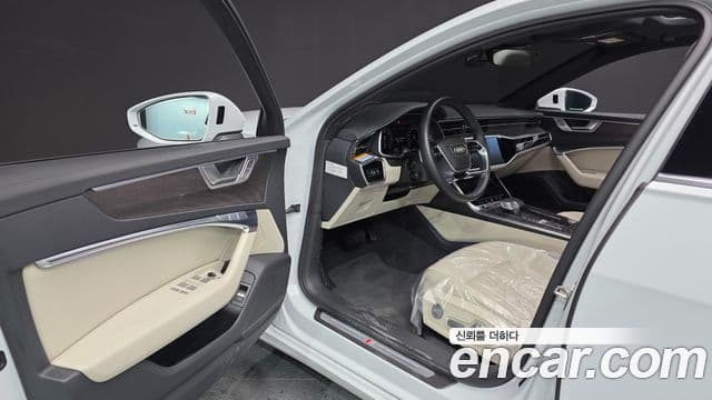 Audi A6 (C8) Premium, 2023 10