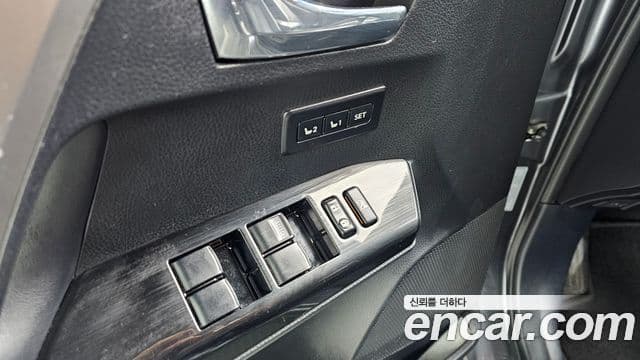 Toyota RAV4 4세대, 2016 19