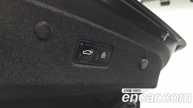 Kia K8 гибрид Noblesse, 2023 18