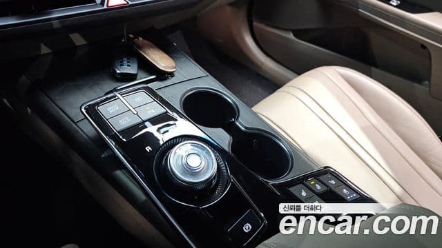 Kia K8 гибрид Noblesse, 2023 9