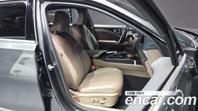 Kia K8 гибрид Noblesse, 2023 10