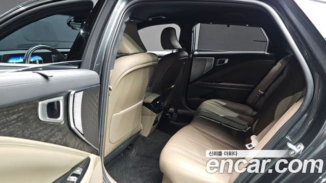 Kia K8 гибрид Noblesse, 2023 12