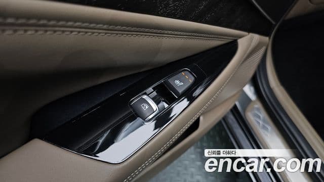 Kia K8 гибрид Noblesse, 2023 17