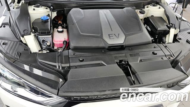 Kia EV6 GT Line, 2022 6