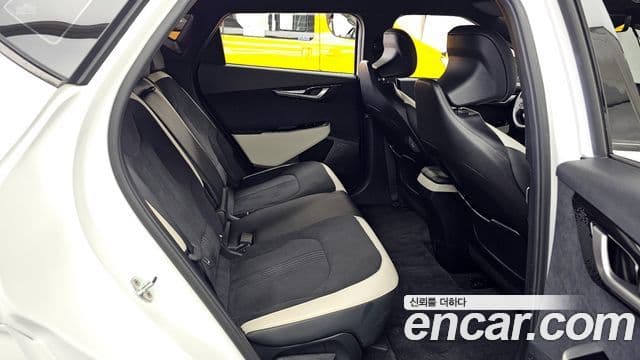 Kia EV6 GT Line, 2022 12