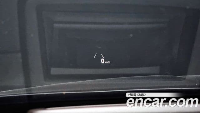 Genesis G90 Premium Luxury, 2019 16