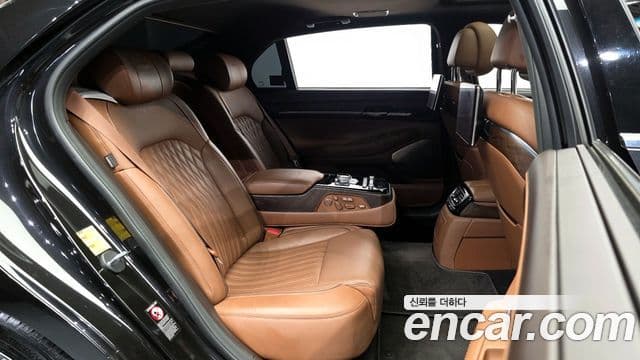 Genesis G90 Prestige, 2019 12