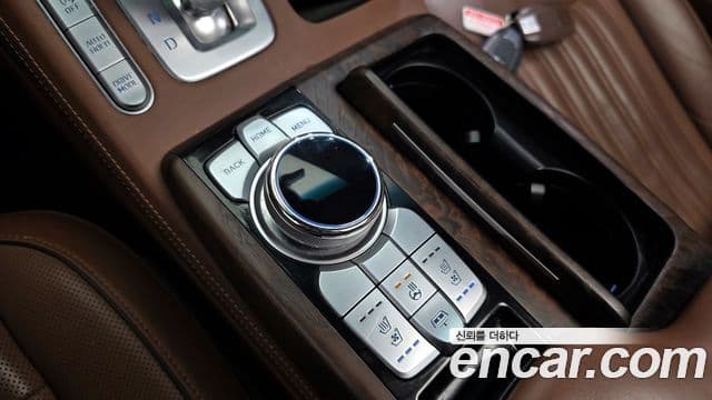 Genesis G90 Prestige, 2019 18