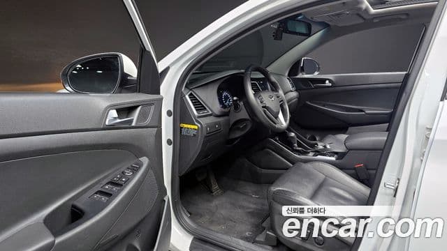 Hyundai All New Tucson Modern, 2017 10