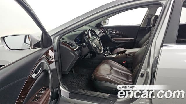 Hyundai Grandeur HG Luxury, 2011 10