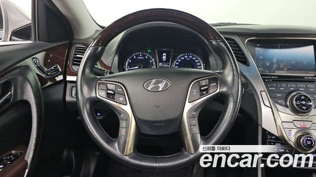 Hyundai Grandeur HG Luxury, 2011 11