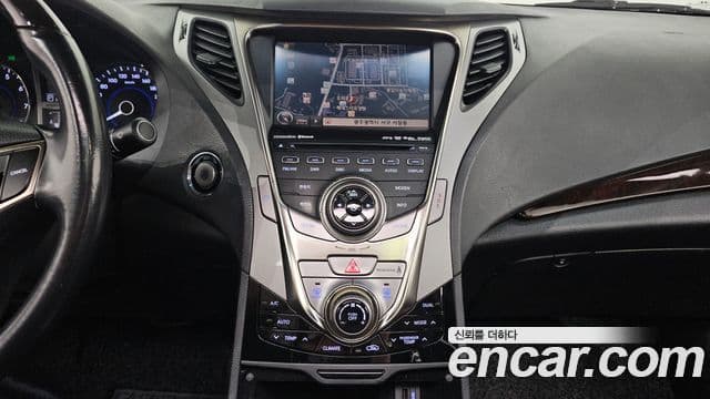 Hyundai Grandeur HG Luxury, 2011 12