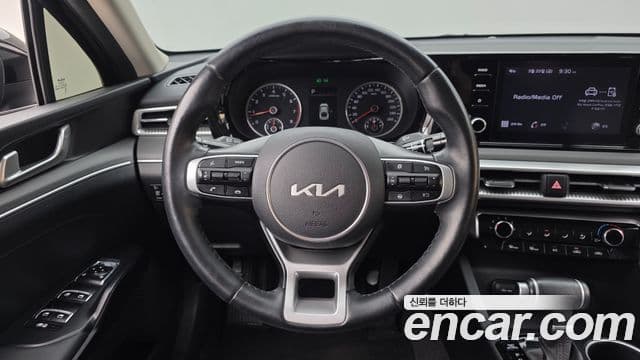Kia K5 3세대 Standard, 2022 13