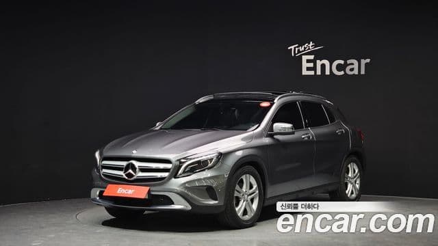 Mercedes-Benz GLA-класс X156 GLA200 CDI 4MATIC, 2015 1